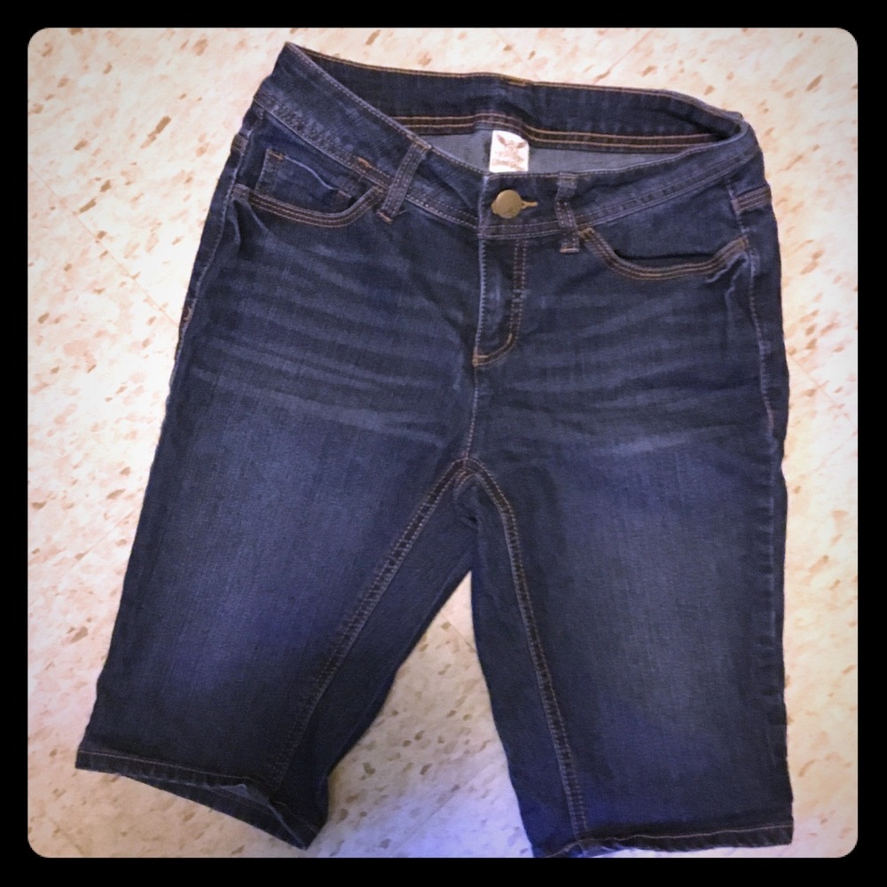 Dark denim Bermuda-length shorts